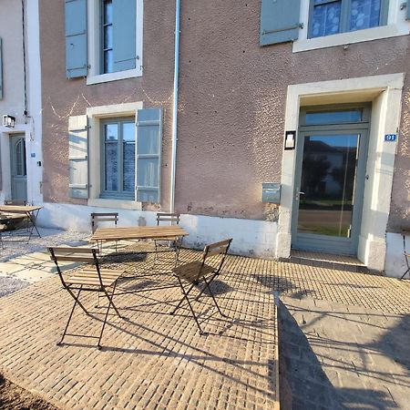 Gite Coeurdacier Monthureux-sur-Saone Luaran gambar